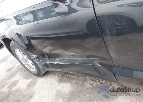 2023 Chrysler Pacifica Touring L z USA, uszkodzony, nr VIN 2C4RC1BG2PR534793